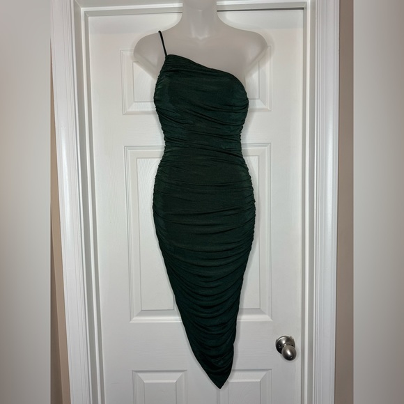 Hunter Green One Shoulder Ruched Midi Dress - Picture 5 of 9